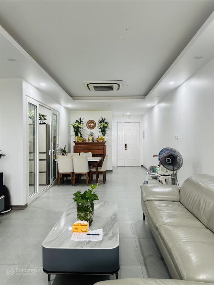 Bán căn hộ md complex hàm nghi 117m, 3pn, căn góc 2 mặt thoáng, có slot ô tô, full nội thất cao cấp