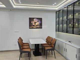 Bán căn hộ chung cư mhdi đình thôn 70m 2 ngủ, 2vs full nội thất cao cấp giá hơn 6 tỷ