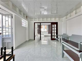 Căn hộ 1 phòng ngủ 50m2 gần với chung cư bộ công an  an khánh q2