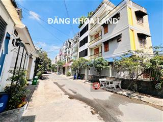 Đất hiếm đường lê văn chí thủ đức  khu vip đường ô tô né nhau  80m2 xây 1 trệt 4 lầu 1 tum