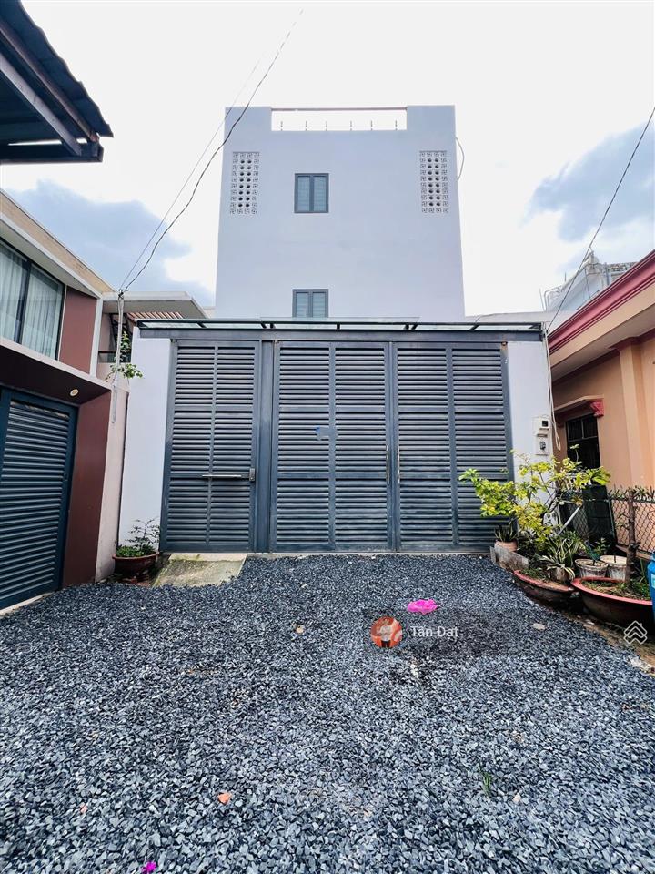 Chdv 129m2 thu nhập 30tr/tháng gần ngay đh ngân hàng luôn full phòng