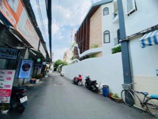 Bán đất tặng 2 dãy trọ ngang hơn 9m hxh gần hoàng diệu 2 xây full 6 tầng  linh chiểu