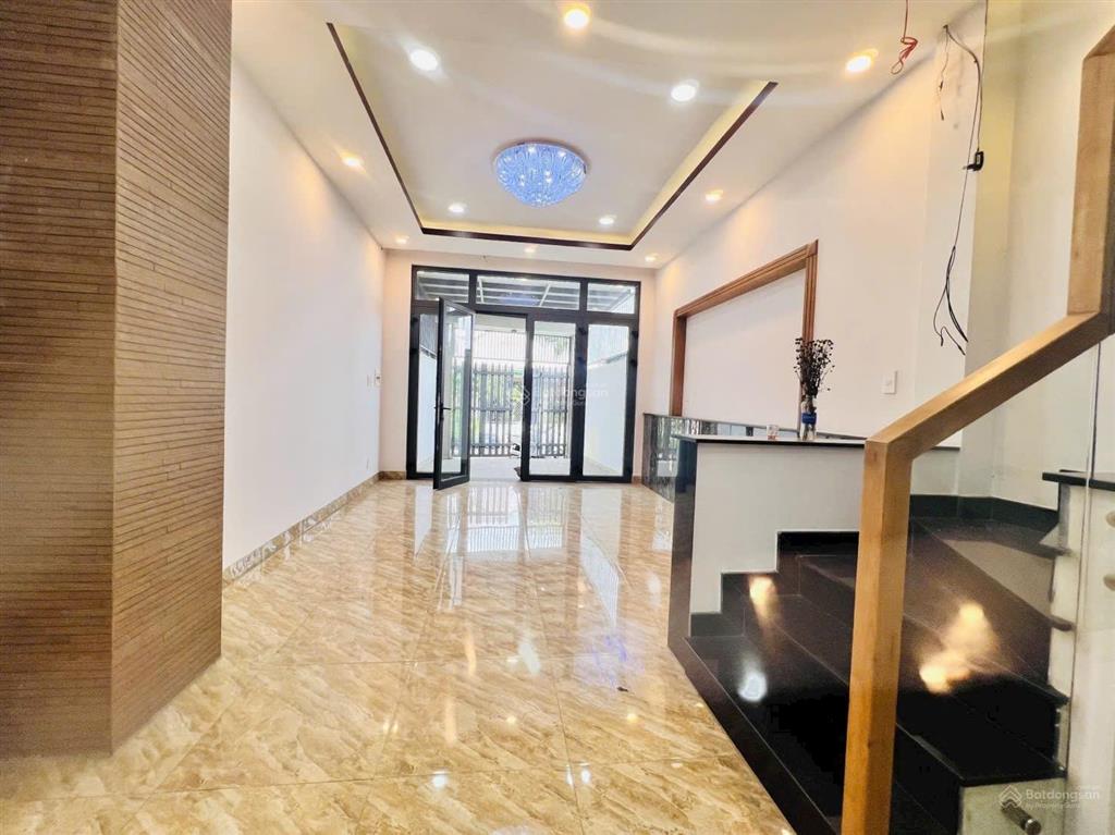 Bán nhà 3 lầu mới 85.2m2 linh xuân, ô tô vào nhà, gần phạm văn đồng, thu nhập 11tr/tháng