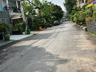 Bán nhanh nhà mặt đường 13 tỷ , 103m2 ,3 tầng .khu bên sông gigamal, khu dân cư tri thức