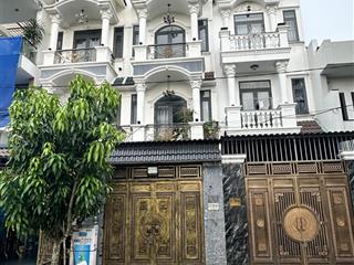 Bán nhà đường số 48, 4 tầng, ô tô đậu trong nhà. giá 8.8 tỷ thương lượng khách thiện chí