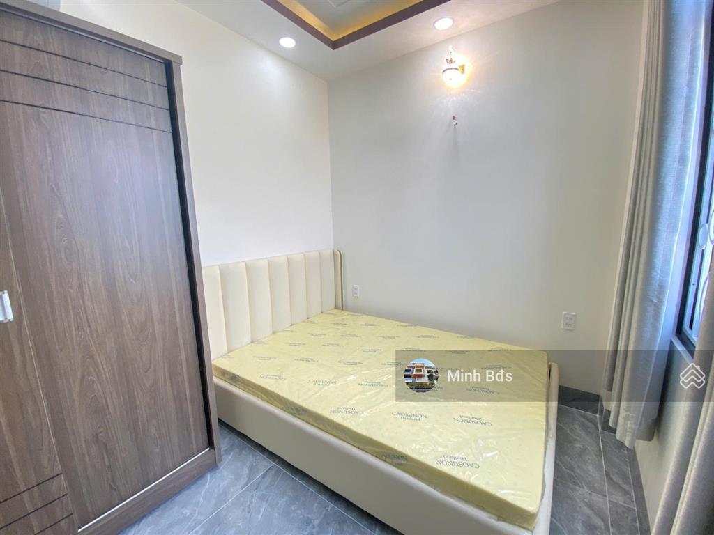 Nhà góc 2 mặt tiền đúc 5 tấm 4,5x12m đường nhựa 8m kdc cao cấp hương lộ 2 giáp bờ kênh tham lương