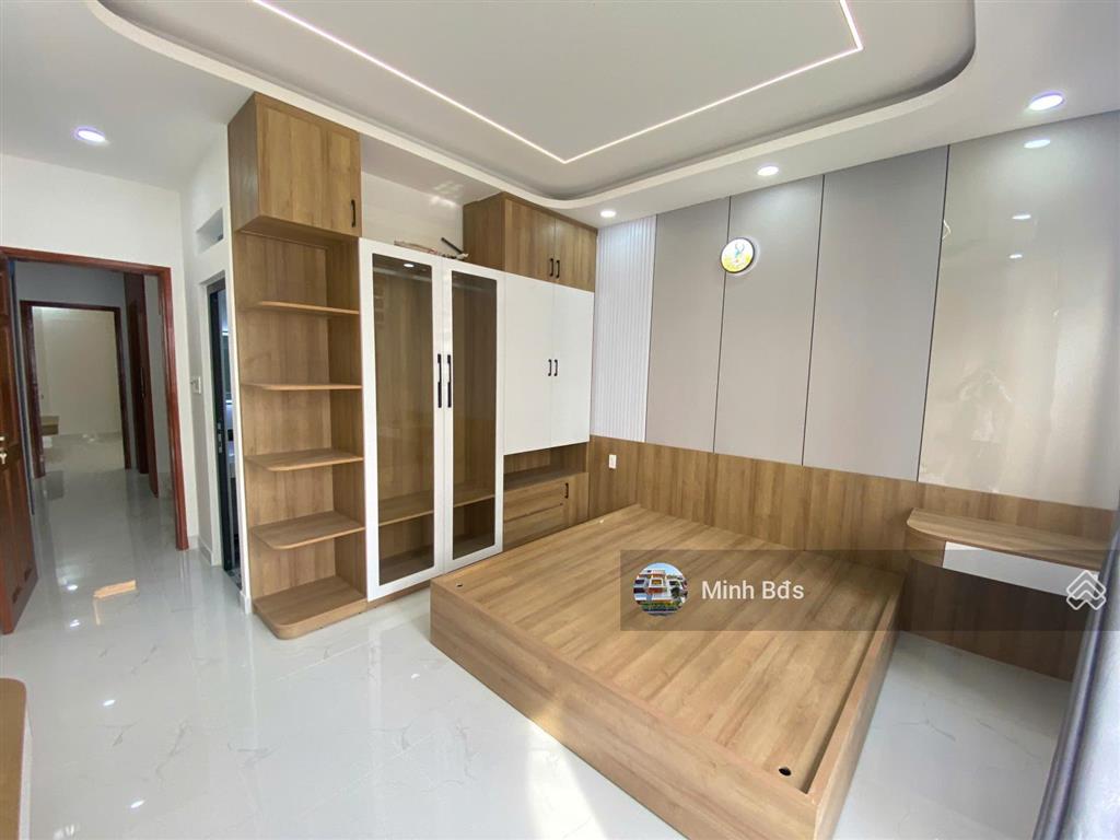 Nhà mới có thang máy full nội thất 4x16m 5 tầng, hẻm đẹp 8m đường gò xoài thông qua tân kỳ tân quý