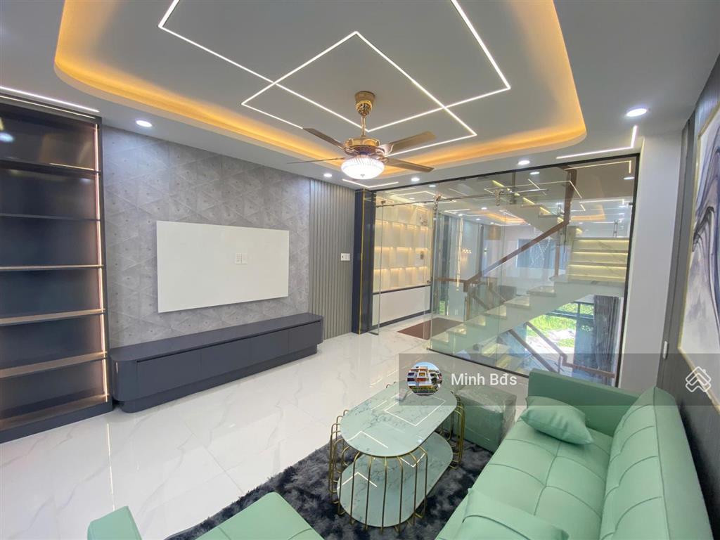 Nhà mới 4,5 tấm, 4x14m đường nhựa 8m thông thoáng đồng bộ cao cấp khu tái định cư
