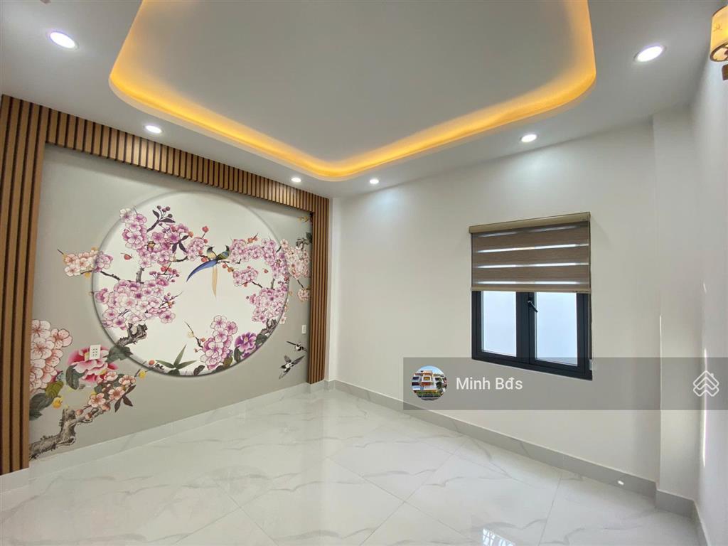 Nhà mới 4,5 tấm, 4x14m đường nhựa 8m thông thoáng đồng bộ cao cấp khu tái định cư