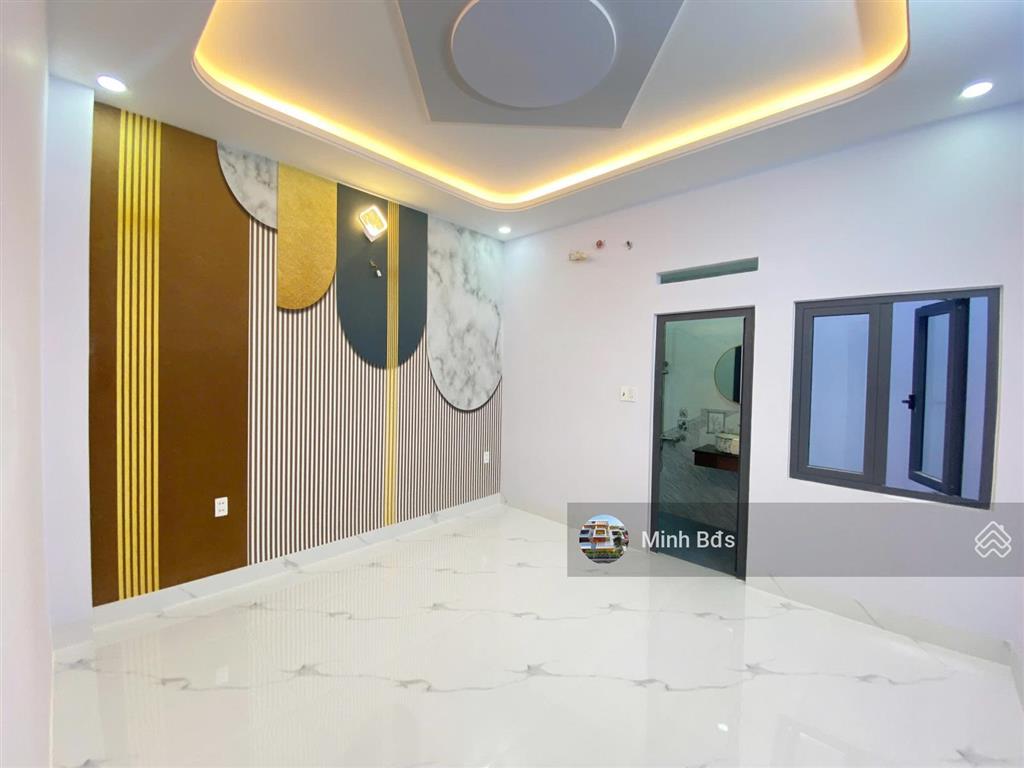 Bán căn nhà mới siêu đẹp, 4x14m đúc 5tấm, hẻm nhựa đẹp 8m, 1 sẹc đường lê văn quới, giáp q. tân phú