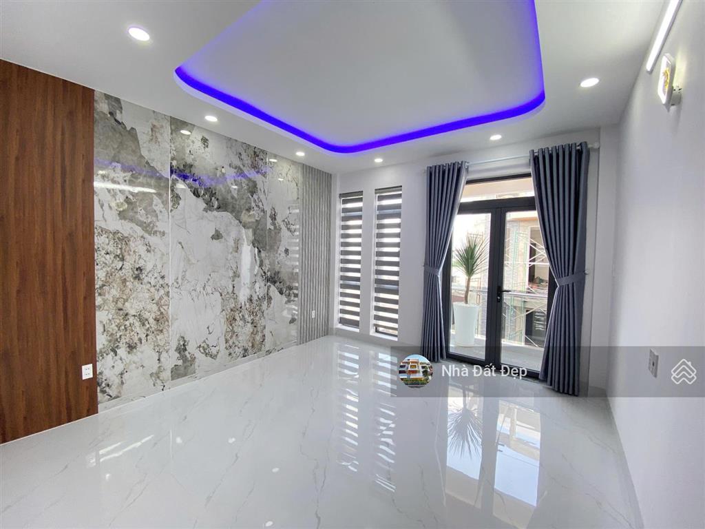 Nhà xây mới 5 tấm full nội thất, 4x16,5m hẻm đẹp 7m đường mã lò gần trường học, ubnd phường