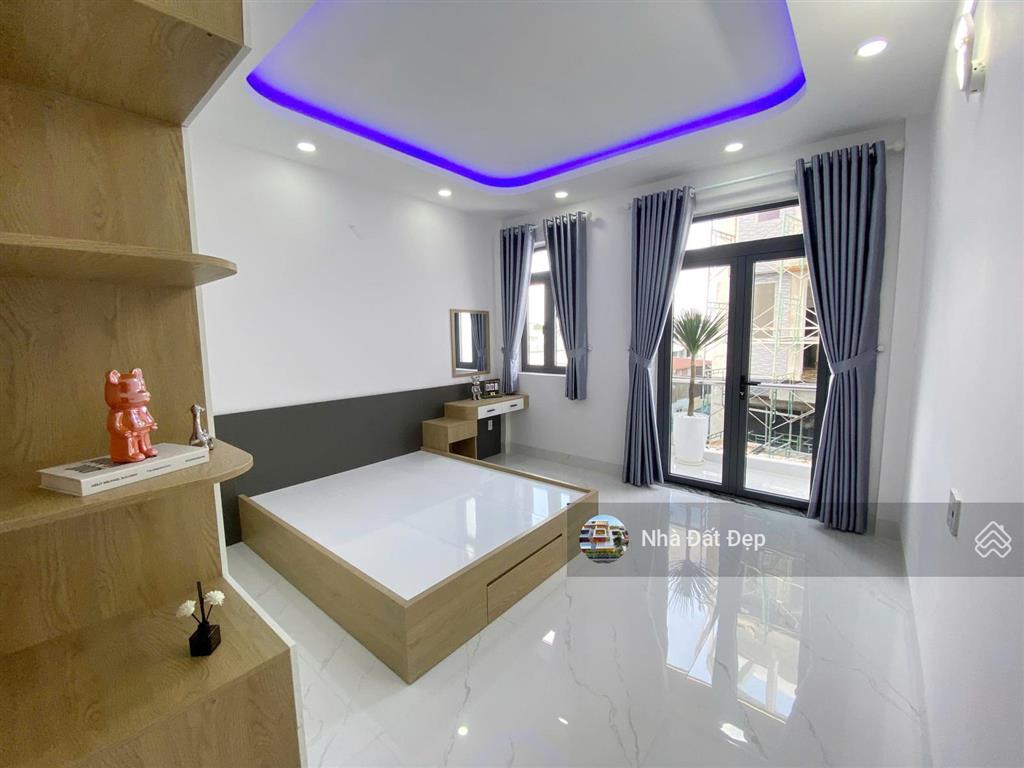 Nhà xây mới 5 tấm full nội thất, 4x16,5m hẻm đẹp 7m đường mã lò gần trường học, ubnd phường