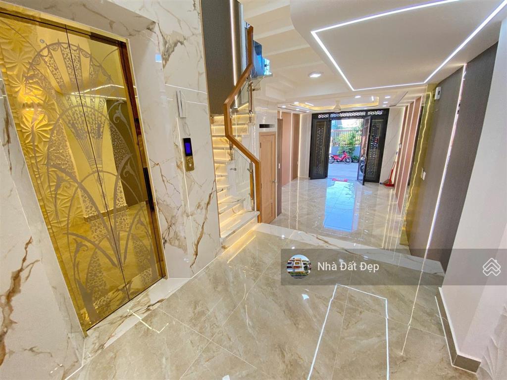 Nhà mới có thang máy 5 tấm full nội thất 4x20m. hẻm 10m đường lê trọng tấn giáp aeon tân phú