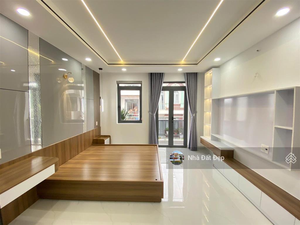 Nhà mới khu đồng bộ cao cấp 5 tấm, 4x16m, đường nhựa 8m hương lộ 2 giáp bờ kênh tham lương