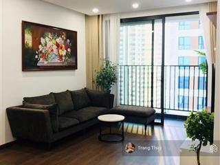 Chính chủ bán cc 2pn full nội thất tòa m1, 6th element. em trang 0868 678 ***