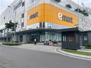 Nhà mặt tiền ngang 8x17m, trệt 1 lầu, ngay st emart 2, giá 18 triệu/th
