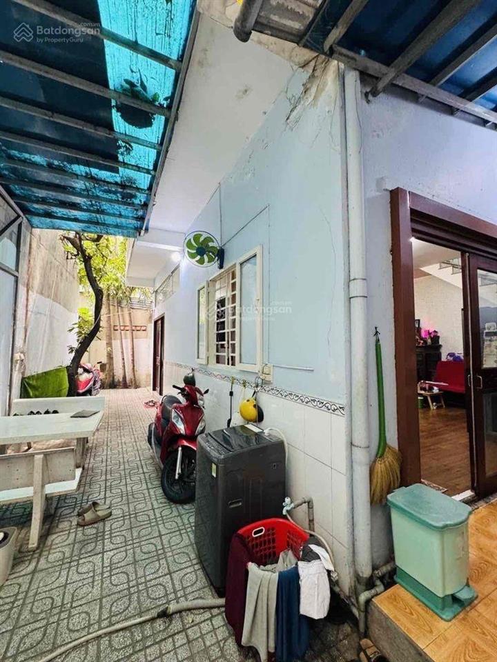 Nhà đẹp 110m2 (10x11m) dương quảng hàm, 2 tầng, giá 8.4 tỷ, cạnh đh văn lang, cityland