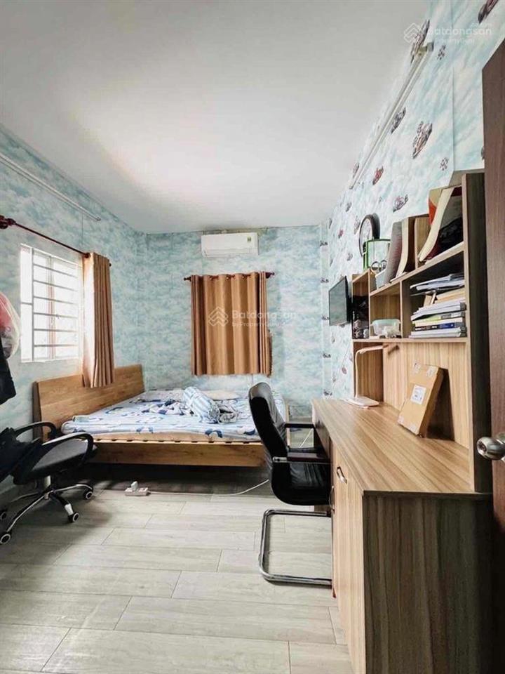 Nhà đẹp 110m2 (10x11m) dương quảng hàm, 2 tầng, giá 8.4 tỷ, cạnh đh văn lang, cityland