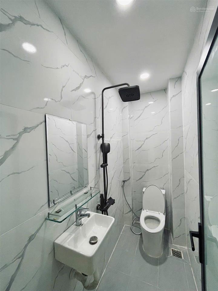 Gấp bán nhà đẹp hẻm xe hơi, lê đức thọ giá chỉ 5,65 tỷ tl 1 trệt 2 lầu,