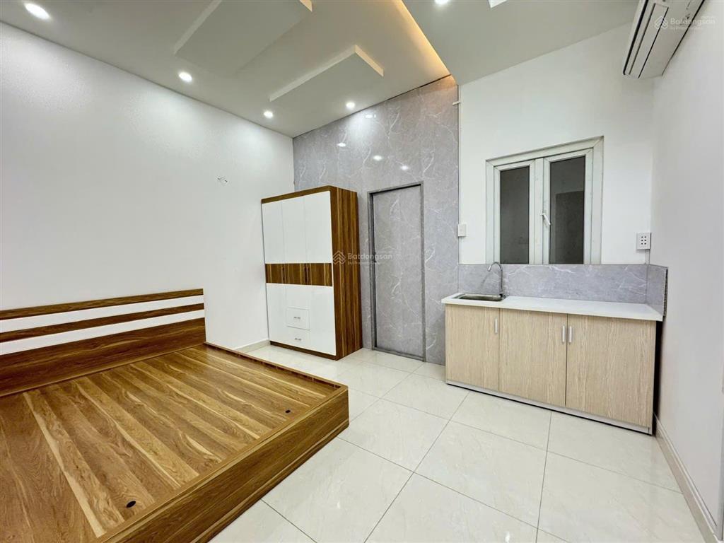 Chdv 7 phòng  hẻm 6m xe hơi phan huy ích  doanh thu 42tr/tháng  chỉ 7.2 tỷ tl