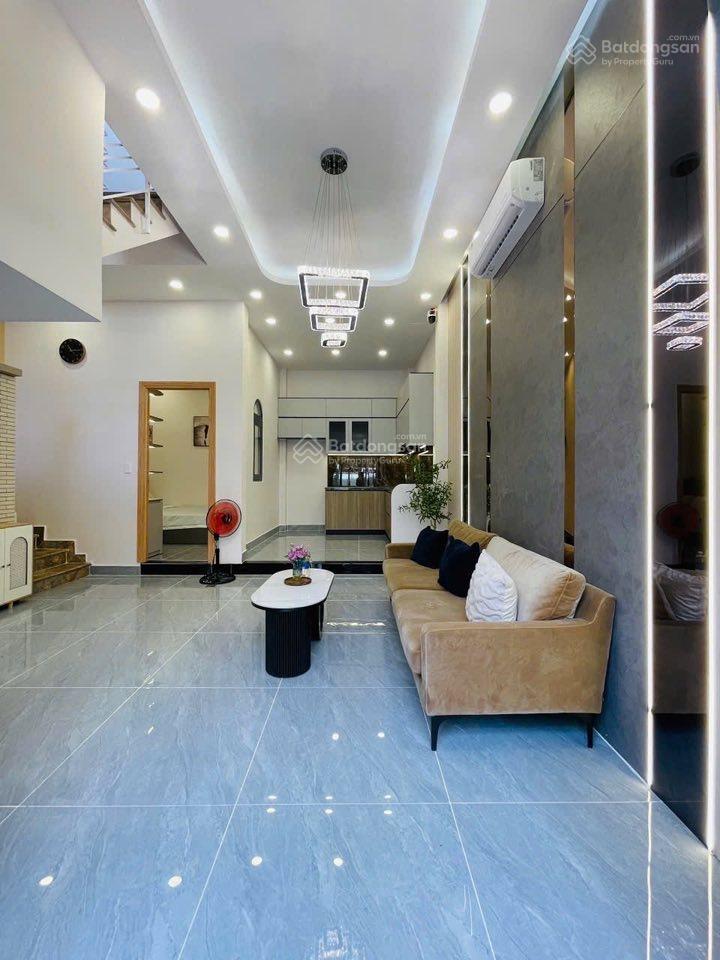 Biệt thự mini ngang hiếm 6m ngay phan văn trị, giá 8,3 tỷ 60,6m² 3 tầng + lửng + st