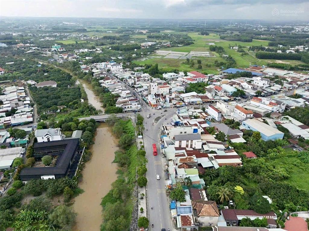 Bán 6 lô đất mặt tiền hương lộ 09 đường lớn cực đẹp 5,7x24m gần ngã tư bến cá  biên hoà  đồng nai