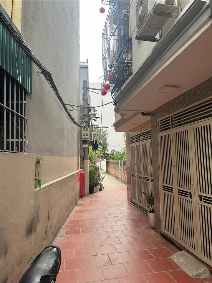 Bán nhanh căn nhà mới 100% ngay sau quận ủy bắc từ liêm, p. minh khai, hà nội