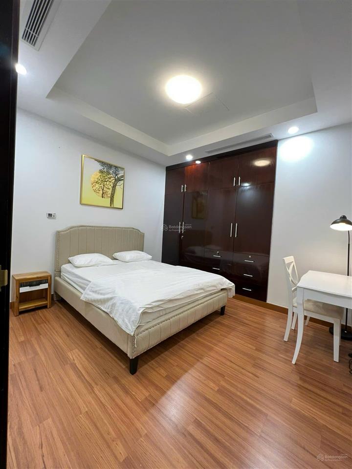 Căn 2 phòng ngủ cho thuê 16 triệu/tháng royal city nội thất đẹp, mới hoàn thiện.  0985 676 ***