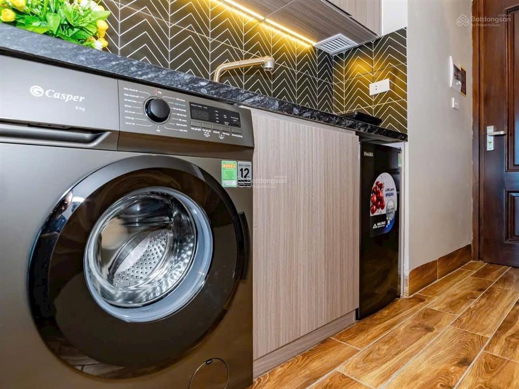 Bán chung cư mini cầu giấy, 63m2*7t 15pkk, 20m ô tô kd, ngõ thoáng, tm, đủ pccc, gpxd, dt 75tr/th