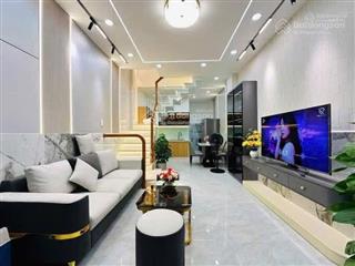 Chính chủ cần bán gấp nhà đẹp 1trệt1lầu, 3pn ngay mt dương quảng hàm, gò vấp, giá chỉ 2.09 tỷ