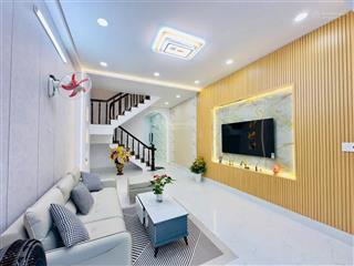 Bán nhà hxh, 56m2, 3pn ngay mặt tiền nguyễn hữu cầu, quận 1, gần chợ tân định  giá chỉ 3.39 tỷ