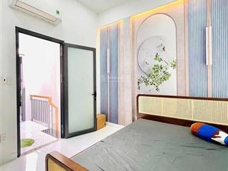 Ngộp nặng anh chị ơi, chủ cần bán gấp nhà 1 trệt  2 lầu, 70m2, giá 3.1tỷ, hđ thuê 20tr/tháng, shr