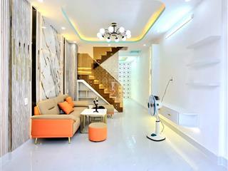 Dưới 3 tỷ có ngay nhà 1 trệt 2 lầu, 4pn nằm ngay mt đặng văn ngữ, p13, phú nhuận   ngay