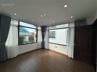 Bán nhà phố đức giang 48m2 4 tầng hơn 10 tỷ, lô góc, dân xây,ô tô tránh, gần chung cư an quý hưng