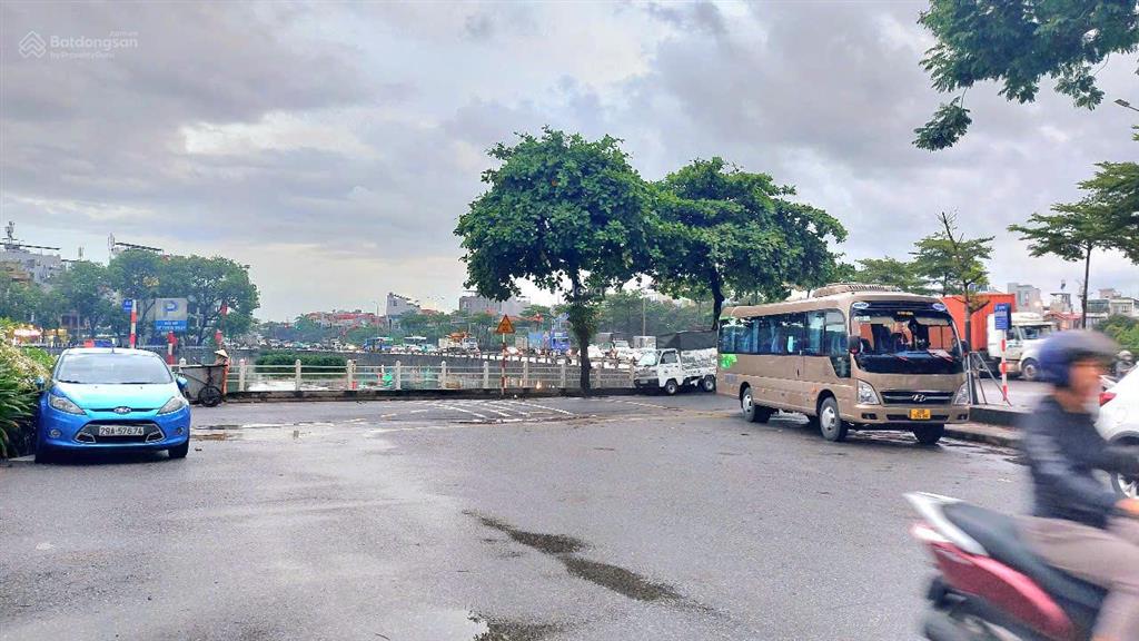 Bán đất,sổ đẹp như tờ a4, phố nguyễn văn linh 92m2, mặt tiền rộng ,ô tô tránh, thông với nguyễn lam