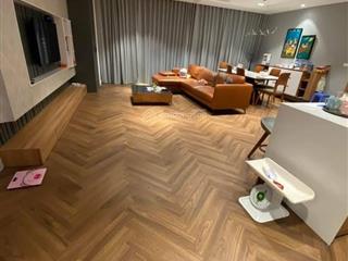 Cần bán căn biệt thự trên không 180m2, full nội thất xịn