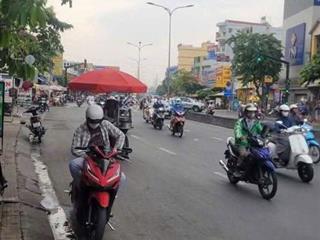 Giá 9 tỷ giảm 1,5 tỷ bán gấp, lê trọng tấn. ngang khủng 15 x 9m, hẻm ôtô mua có lời