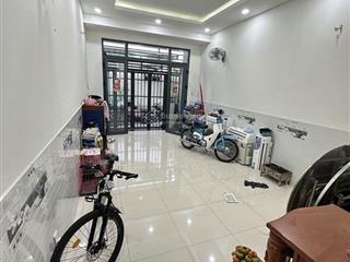 Chủ ngộp bank có khách là bán rẻ e chân dài 22m x 4m. hxh. 3 tầng. thoại ngọc hầu. nở hậu tài lộc