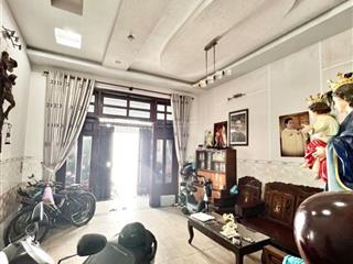 Chủ ngộp bank gửi bán gấp 9,1 tỷ. nhà 3 tầng tân quý.tân phú. ngang khủng 4,5m x 17m. mua là lời