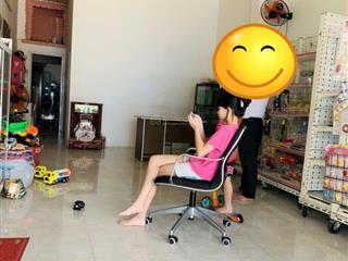 Bán nhà 89m2, nhà mới, đẹp, cách 30m ra mặt đường tân túc, bình chánh, hẻm ô tô 5x19m, giá 6,x tỷ.