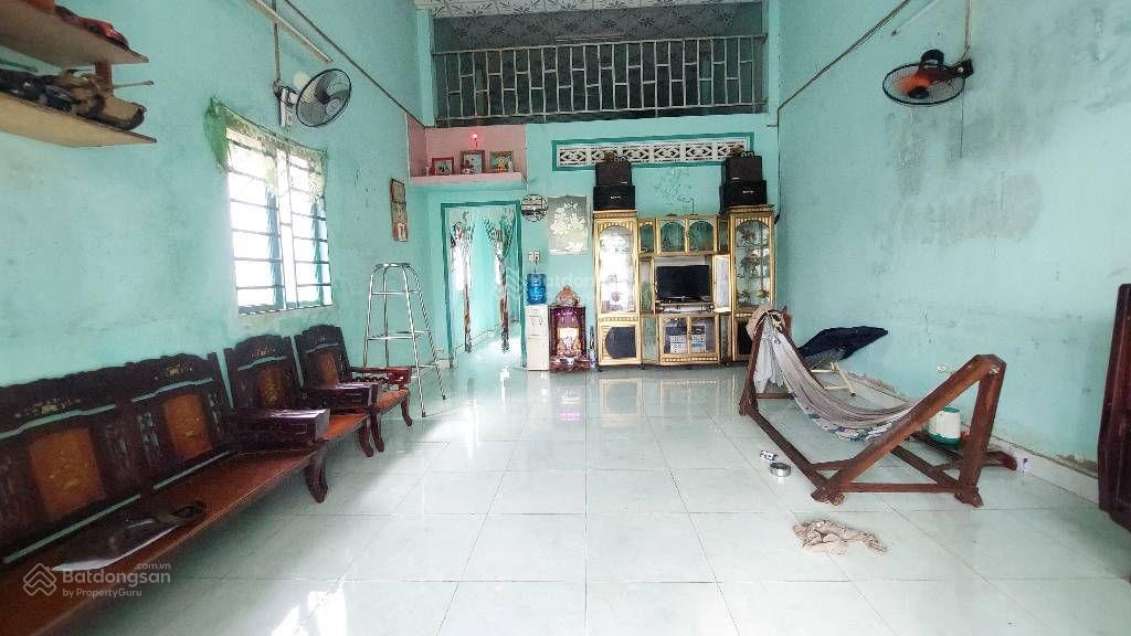 Chủ bán gấp nhà cấp 4, xã tân quý tây, ngang 8x20m, giá 2.8 tỷ