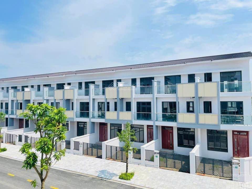 Bán gấp căn 110m2 sapphire gem 3,5 tầng, trục 21m ngay cổng trường mẫu giáo quốc tế, giá hời