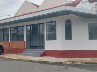 Bán đất góc 2 mặt tiền tặng nhà mô hình quán cafe cực đẹp! tdc phường ninh hiệp, giá 2 tỷ 350 tr