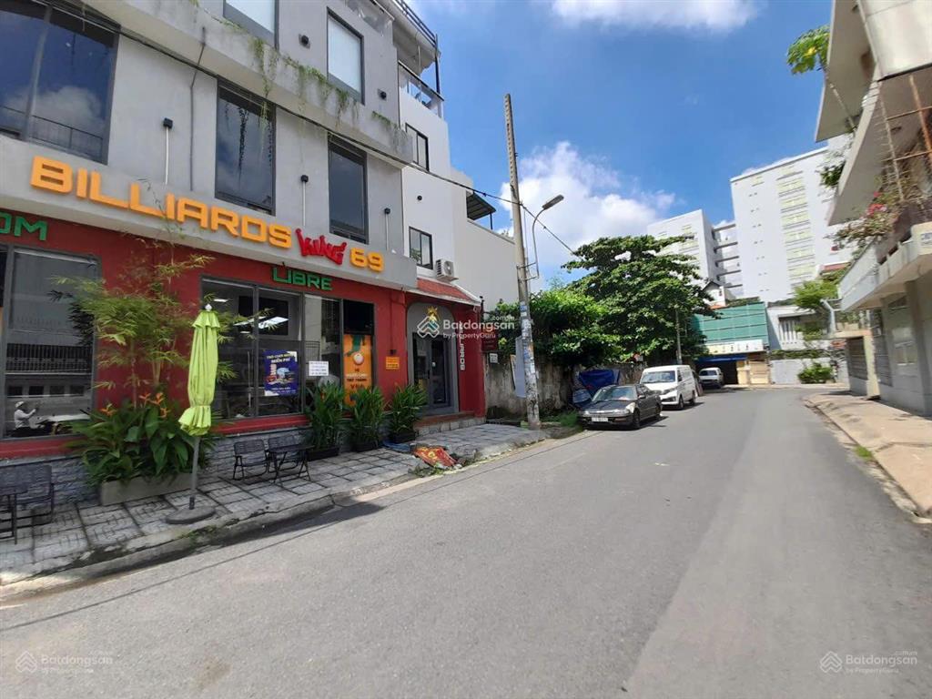 Hàng ngộp bank cần bán gấp nhà hẻm 31 ung văn khiêm q.bình thạnh 8x20m trệt 3 lầu giá 24,5 tỷ