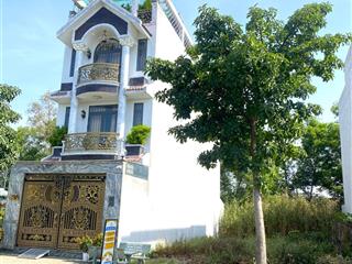 🏡 nhà phố 90m² – 1 trệt 2 lầu – sổ sẵn – dọn vào ở ngay!