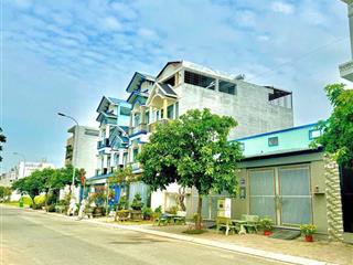 Mặt phố cực đẹp 252m² sàn  kinh doanh hay ở đều sinh lời!