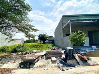 Anh chị đầu tư đừng bỏ qua cơ hội này , 130m2 , đối diện kcn , sổ sẵn