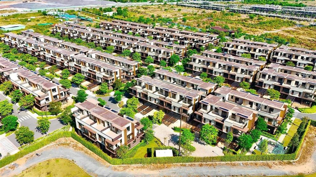 Izumi city  cơ hội sở hữu nhà phố biệt lập ngay trung tâm đồng nai chỉ 64 triệu / m2
