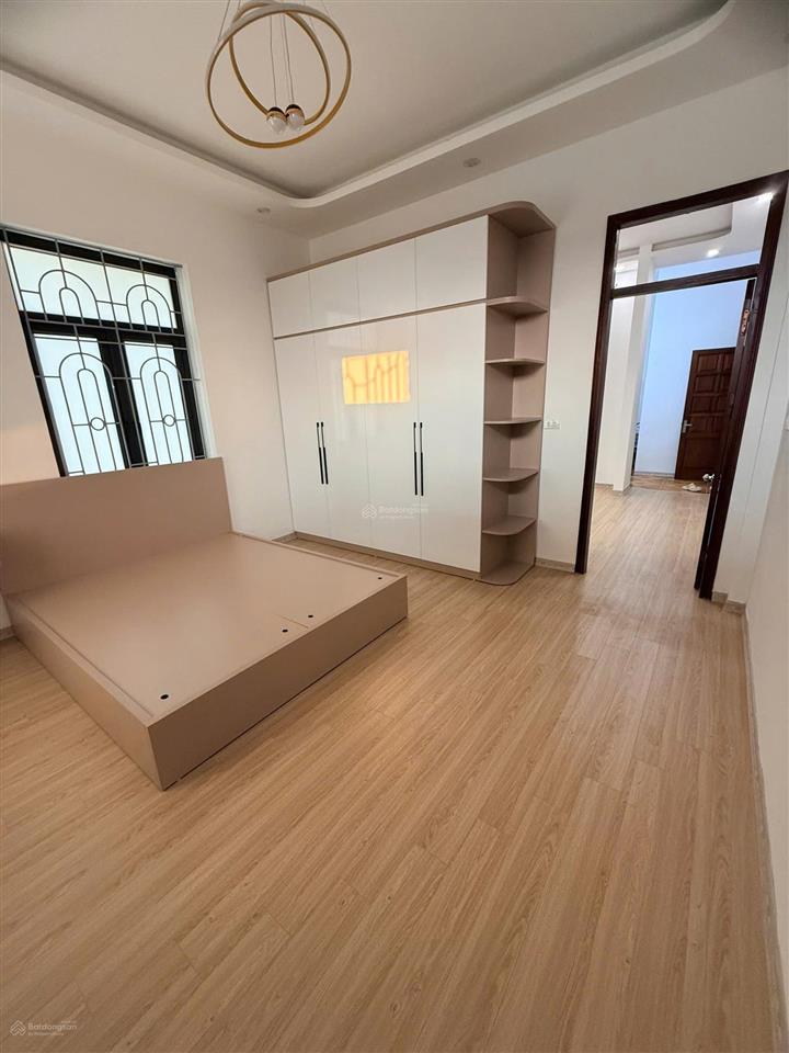 40m tổng 2p ngủ ,khách bếp sổ đỏ sẵn giao dịch khu vực tiện ích gập tràn