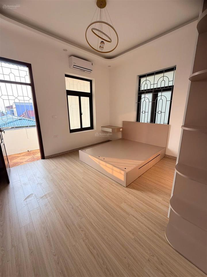 40m tổng 2p ngủ ,khách bếp sổ đỏ sẵn giao dịch khu vực tiện ích gập tràn